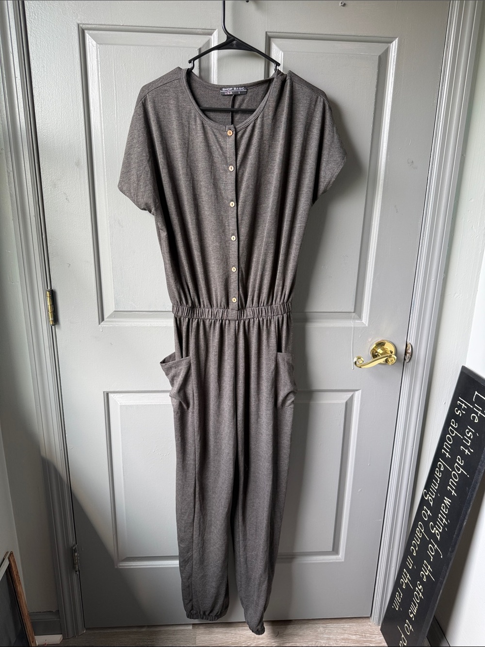Short-Sleeve Gray Button-Front Jumpsuit with Elastic Waist